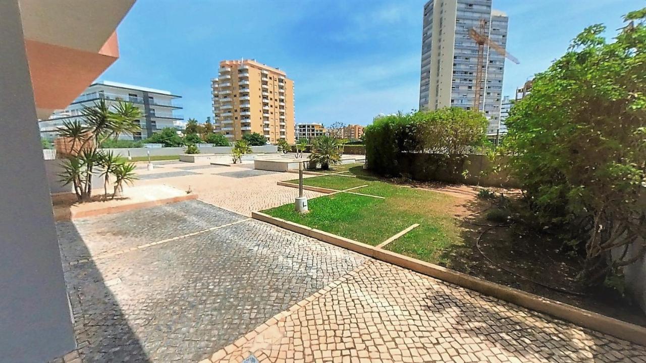 Apartamentos Turisticos Rocha Tower 15C Portimao Exterior photo